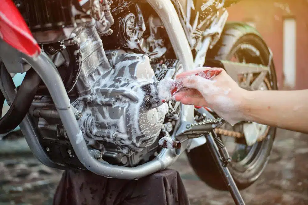 Motor Bersih, Hati Tenang: Rahasia Cuci Motor A.B.M di Cilacap